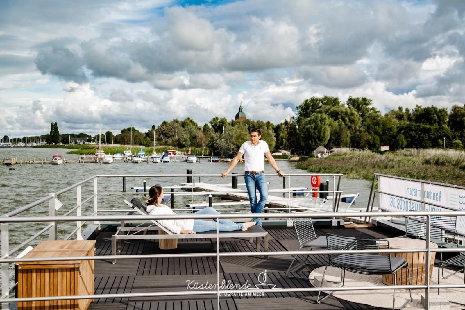 Hausboot Kranichnest Hotel Ribnitz-Damgarten Kültér fotó
