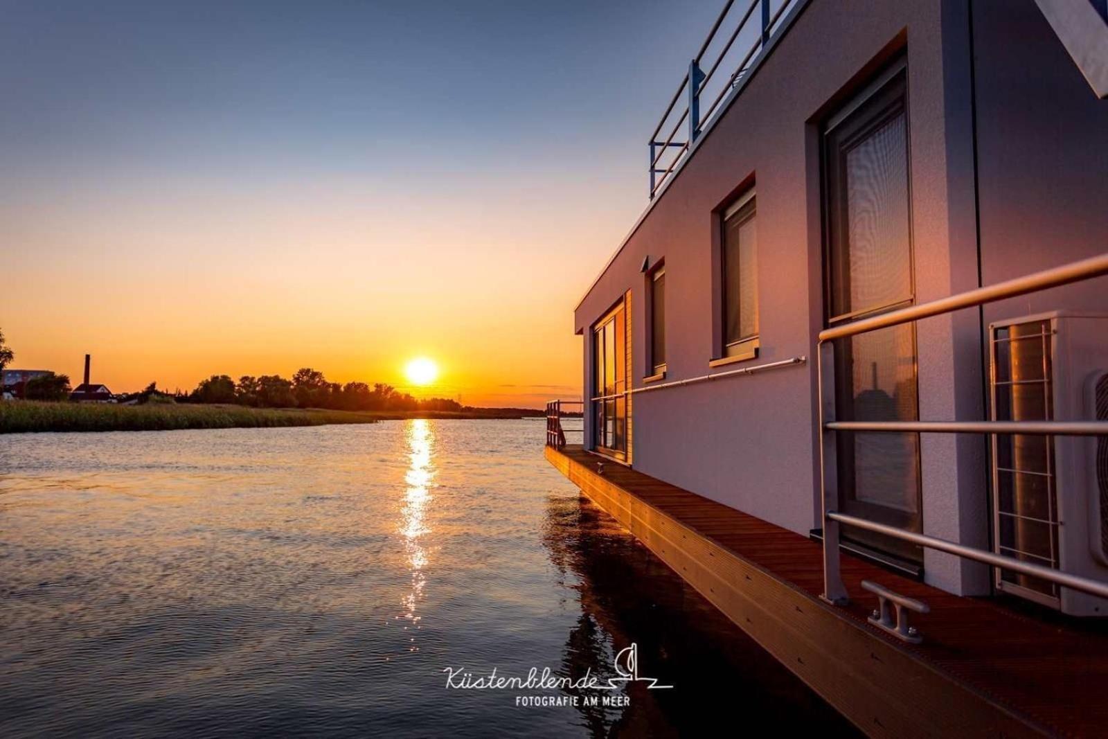 Hausboot Kranichnest Hotel Ribnitz-Damgarten Kültér fotó